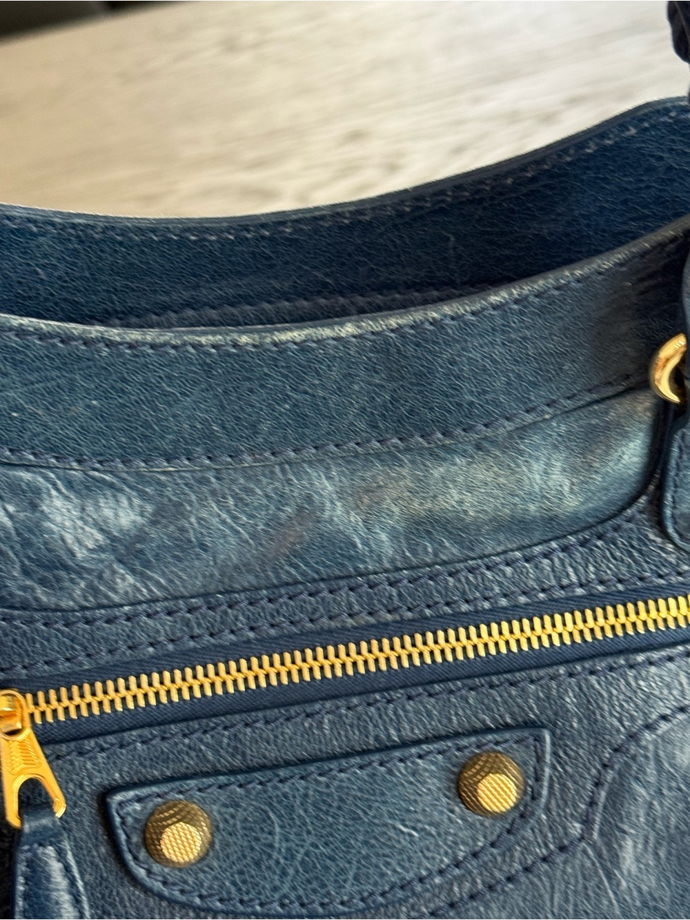 Balenciaga Navy Leather Tote Bag with Gold Hardware - Picture 6 of 16